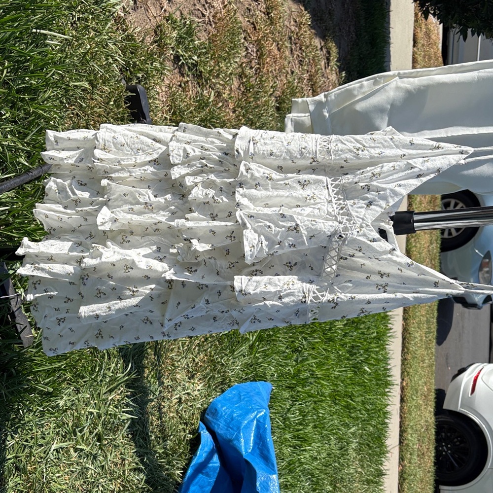 Forever 21 White Floral Dress